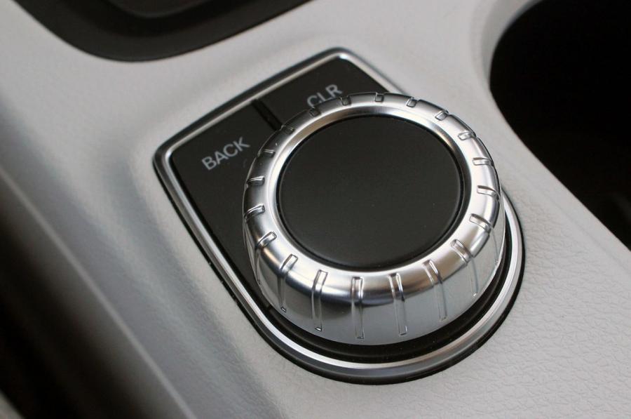  Mercedes-Benz B-Class Electric Drive 2014 года  (US) (фото 32 из 59)